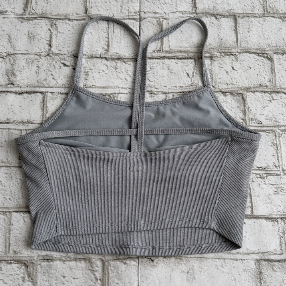Alo Ribbed Crop Tank - Picture 4 of 7